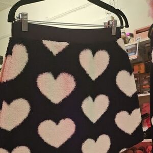 Heart Patterned Black and White Skirt